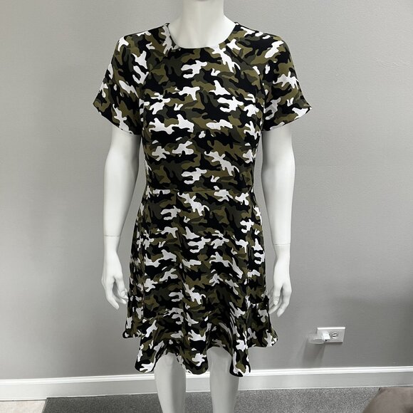 Michael Kors: Good Condition Women's Camo Dress - Picture 2 of 13